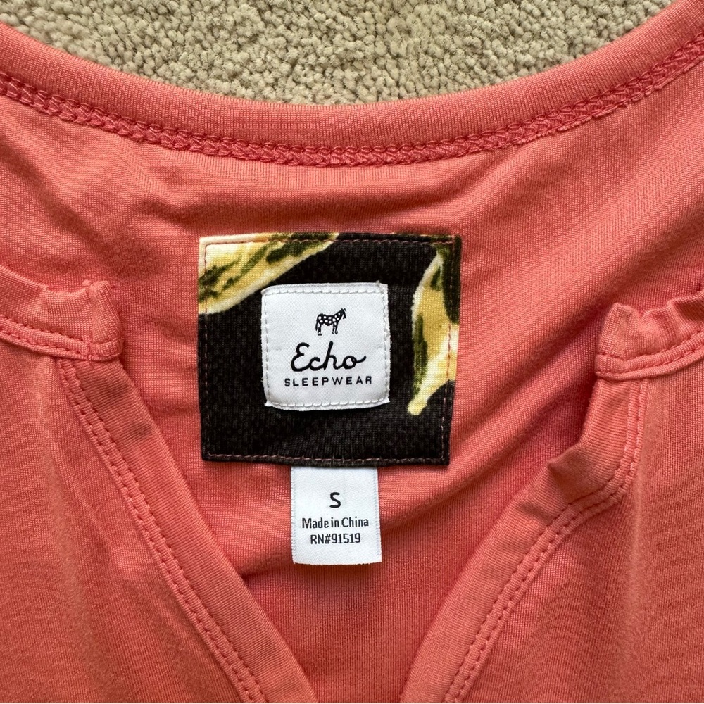 ✨ Echo Sleepwear Half Button Down Coral Short Sleeve Luxurious Soft T-Shirt - Picture 2 of 7